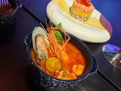 -Mark&Mars Restaurant