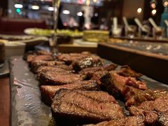 -恰餐厅及酒吧 CHAR Bar & Grill (北京丽都皇冠假日店)