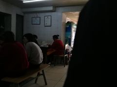 -荣巷小馄饨(荣巷店)