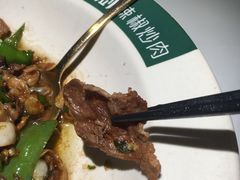 -费大厨辣椒炒肉(高铁吾悦广场店)