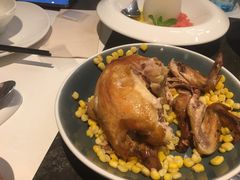 -港丽餐厅(高德置地店)