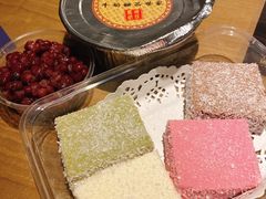 三色牛奶方砖-广信牛奶甜品世家(台东店)