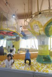 -反弹蹦床公园·运动乐园·团建·亲子派对(深圳观澜湖店)
