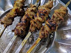 -烤肉小伙烤肉店