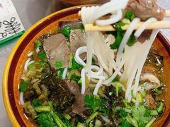 -花溪牛肉粉(八鸽岩店)
