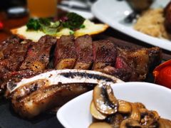 菲力牛排-1886德国汽车餐厅(外滩十六铺码头店)