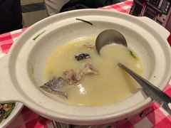 -巴陵全鱼席(湖南老字号汴河街店 )