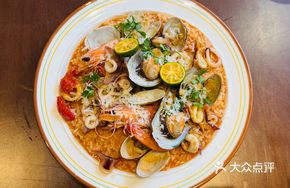 Italian Volcano Tomato Seafood Pasta