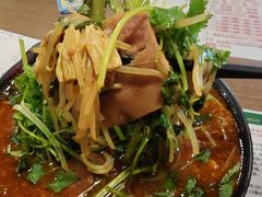 -肥汁米蘭香港米线(定西路店)