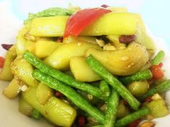 -刘胖子家常菜·蹄花焖藕(兴业店)