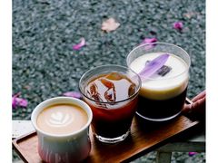 -SAFARI COFFEE