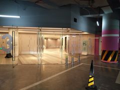 -白玉兰广场停车场