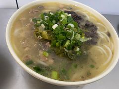 -文山荷鲜居(翠湖店)