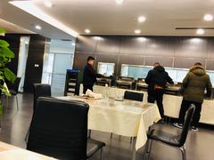 -天津波士信达奔驰4S店(卫津南路店)