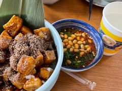 -包整·丝娃娃(一览甲秀楼风景店)