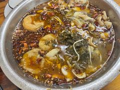 -黑皮酸菜鱼(三山街店)