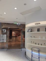-PE SALON