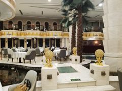 -碧中海汤泉汗蒸酒店