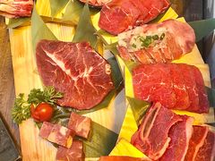-乐焰活海鲜放题活罗氏虾活鳗和牛烧肉(海珠客村店)