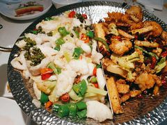 -小鱼小牛·鱼牛干锅·脆鱼火锅(世欧广场店)