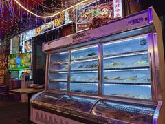 -小桥衢州人家·海鲜烧烤·盱眙龙虾(万达水街店)