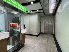 -上海世纪汇广场