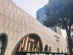 -上海尚嘉中心