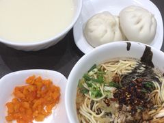 热干面-华中科技大学百景园(三楼酒店)