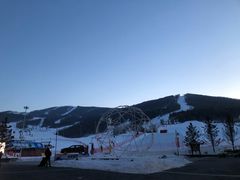 -中旅松花湖滑雪场