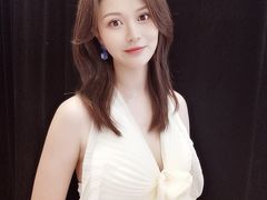 -海马体照相馆(环贸iapm大师爱情店)