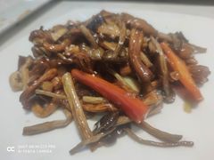 -尹兰楼西北风情餐厅(嘉定店)