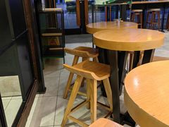 -星巴克臻选(威海威高广场店)