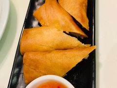 -新大咀港式茶餐厅(宝山万达店)