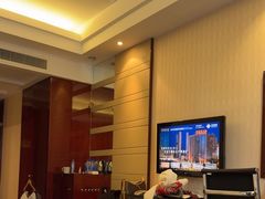 -东北大厦酒店(沈阳北站青年大街店)