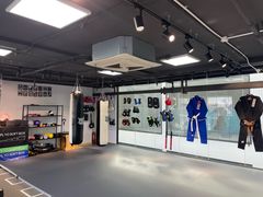 -GymPlus健身(四平路店)