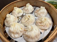 -莱莱小笼·乔艾