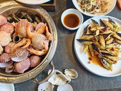 -五谷丰登农家院·地道胶东菜·海鲜烧烤(威海店)