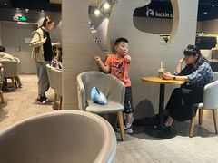 -瑞幸咖啡(新世界中心店)