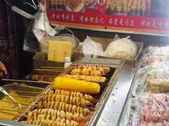 -小魏哥果仁烤面筋