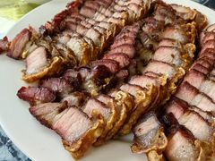 脆皮香猪肉（大份）-仁和人家