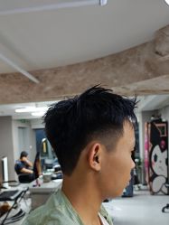 点击看大图 -宫铭烫发染发接发店