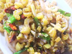 酸辣子炒石泉魔芋-钟记家菜(红专南路店)