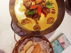 咖喱鸡肉法棍-花样西贡·法式越南餐厅(西大万达店)