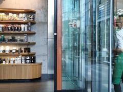 大堂-星巴克臻选(深圳嘉里建设广场店)