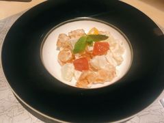 凤梨虾球-穹六人间 people 6(岳阳路店)