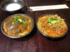 -蓝田九大碗民俗食府(蓝田店)