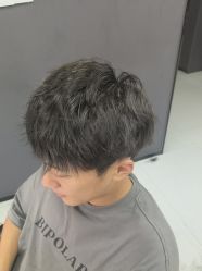 -宫铭烫发染发接发店