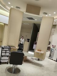 -Mentor Hair Salon