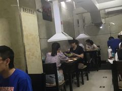 -韩风烤牛肉冷面店