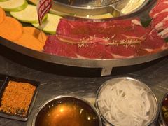 -哈哈碳都·牛肋条无限自助烤肉(台江万达店)